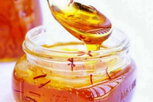 Lợi ích bất ngờ của Saffron ngâm mật ong